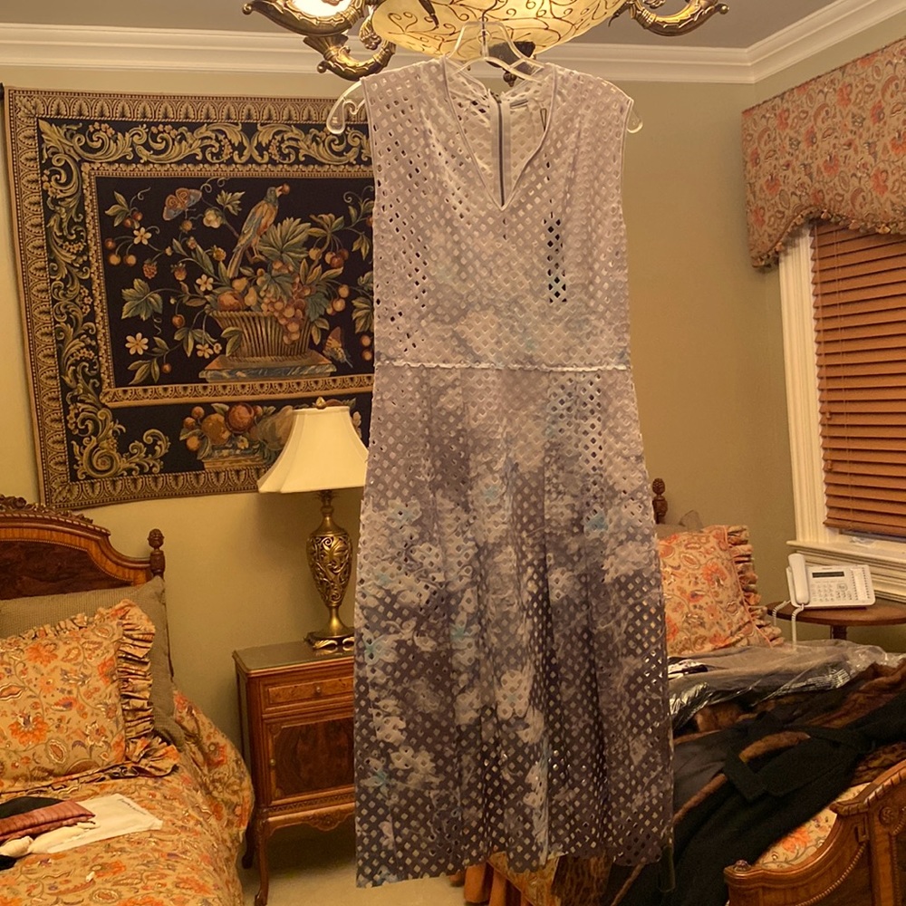 Elie Tahari Sleeveless Dress